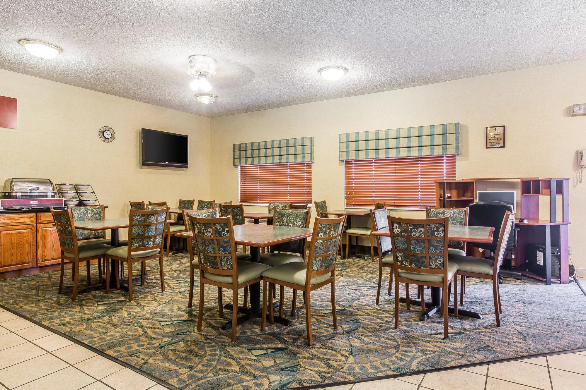 Baymont By Wyndham Billings Hotel Exterior photo